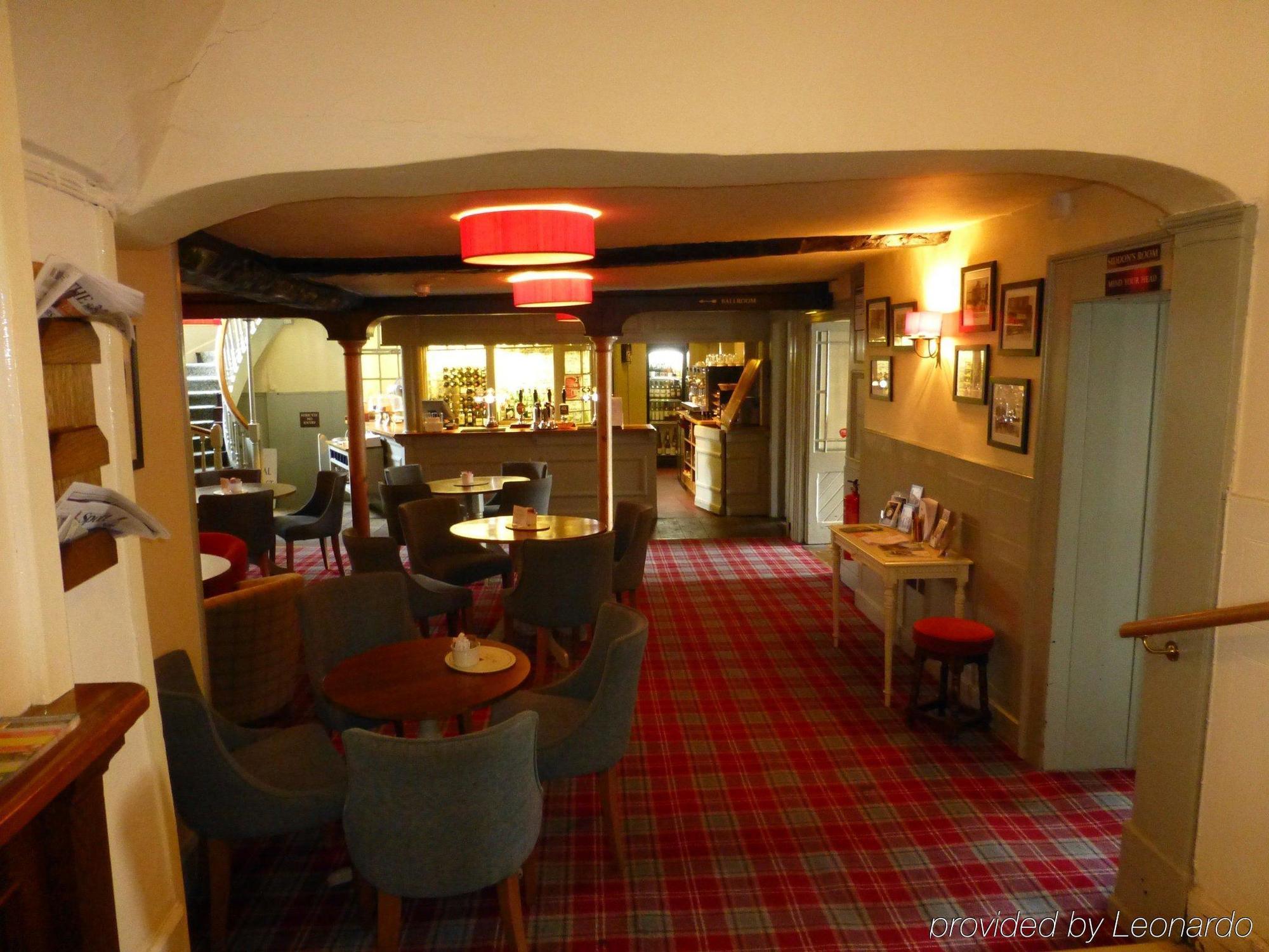 The Bear Hotel Bath Bagian luar foto